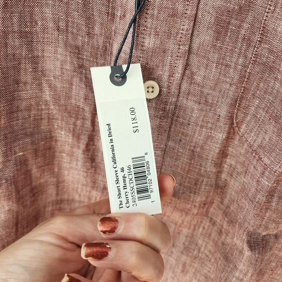 NEW Taylor Stitch The Short Sleeve California Button Up in Dried Cherry Hemp